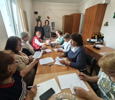 «Пусть осень жизни будет золотой».